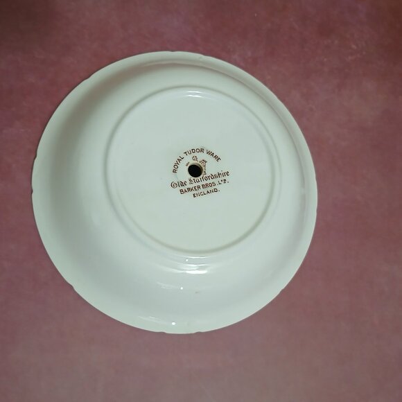 Vintage Royal Tudor Ware/Barker Bros. Ltd Fruit & Floral Small Pedestal Dish - Picture 6 of 7